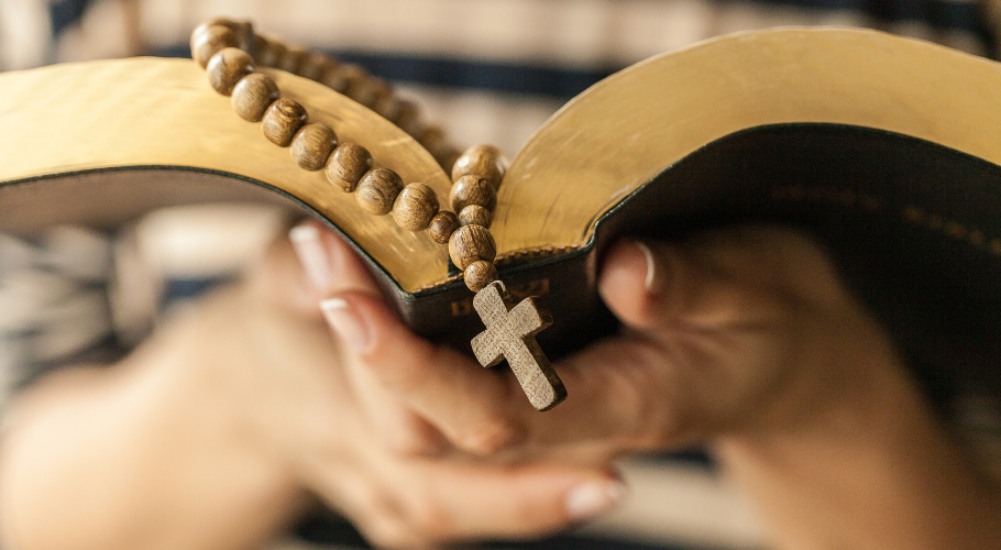 Top 10 Catholic Books for Spiritual Growth
